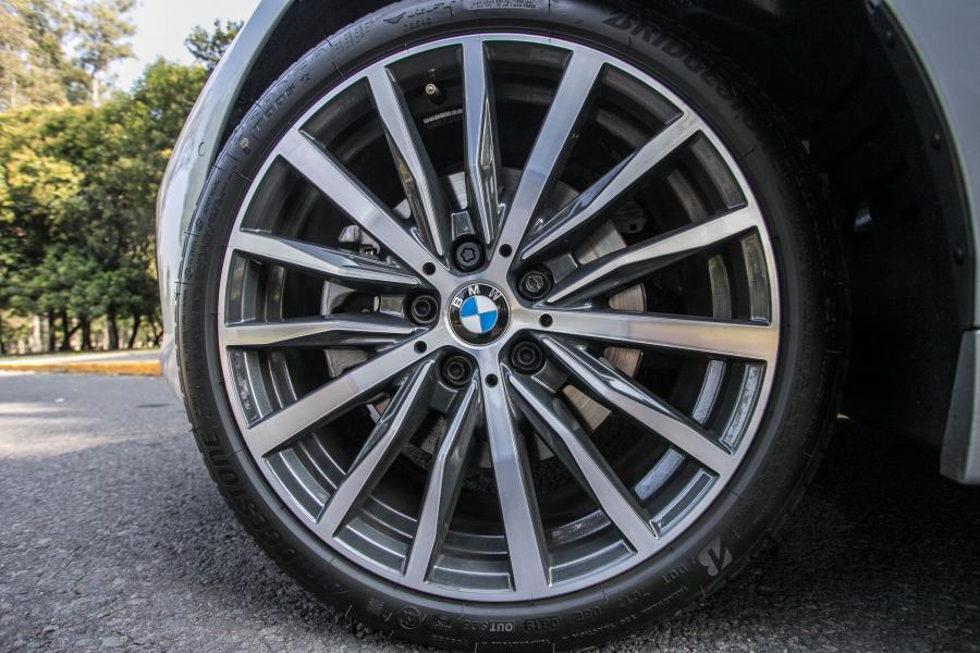 Колеса BMW 118i Sportline (F40) 2019 года  (MX) (фото 29 из 31)